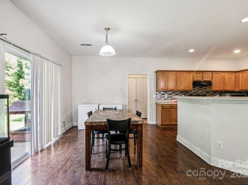 822 Edisto River Drive, Roebuck, SC 29376.  MLS# CAR4228840, YatesRealty ID 3871. 