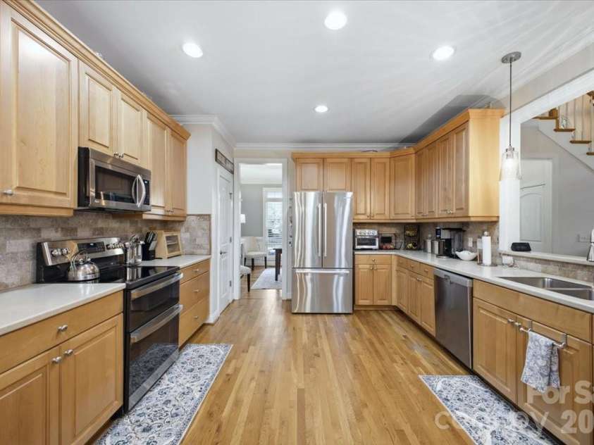 10323 Mina Court, Charlotte, NC 28277.  MLS# CAR4399146, YatesRealty ID 38711. 
