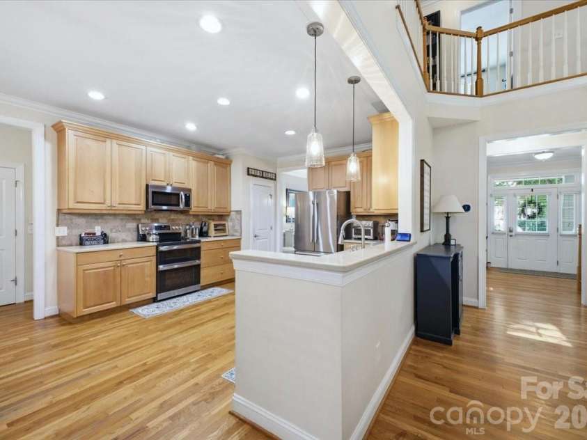 10323 Mina Court, Charlotte, NC 28277.  MLS# CAR4399146, YatesRealty ID 38711. 