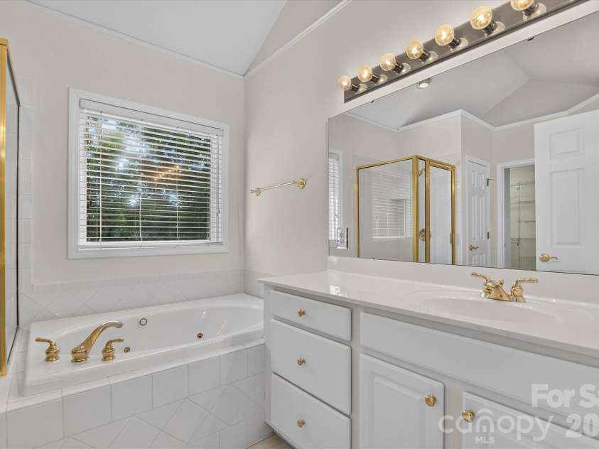 1541 The Crossing None, Rock Hill, SC 29732.  MLS# CAR4392424, YatesRealty ID 38716. 