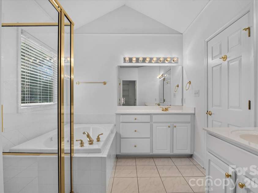 1541 The Crossing None, Rock Hill, SC 29732.  MLS# CAR4392424, YatesRealty ID 38716. 