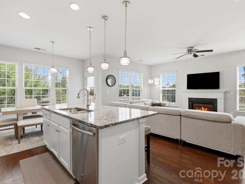 509 Dulaney Drive, Fort Mill, SC 29708.  MLS# CAR4401390, YatesRealty ID 38718. 