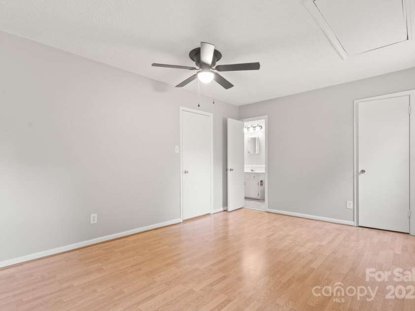 2508 Wood Star Court, Matthews, NC 28105.  MLS# CAR4277438, YatesRealty ID 3872. 