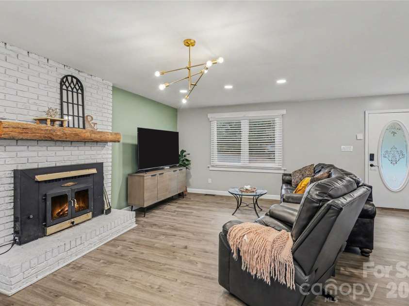835 Bee Tree Road, Salisbury, NC 28146.  MLS# CAR4353743, YatesRealty ID 3872. 