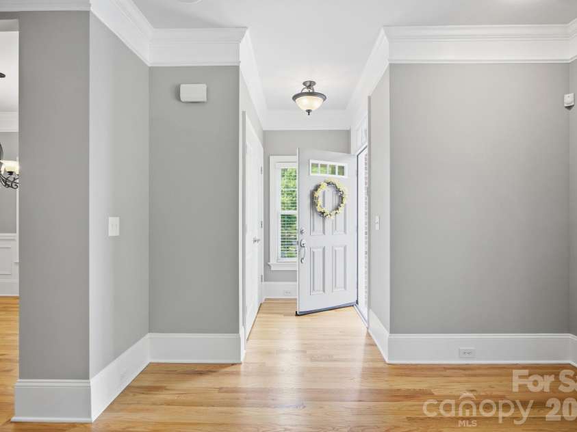 425 Spring Street, Davidson, NC 28036.  MLS# CAR4392088, YatesRealty ID 38721. 