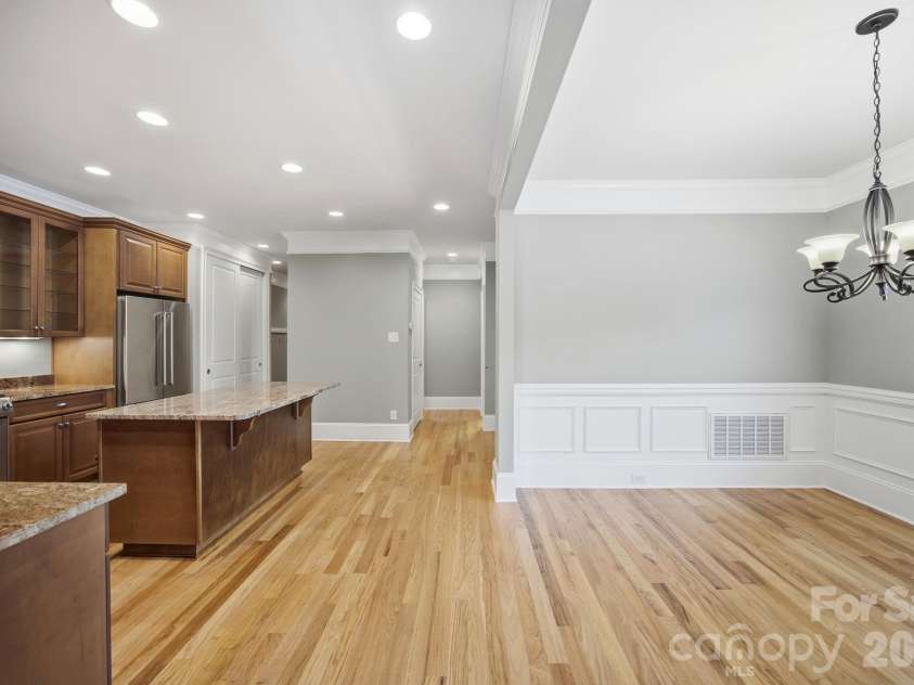 425 Spring Street, Davidson, NC 28036.  MLS# CAR4392088, YatesRealty ID 38721. 