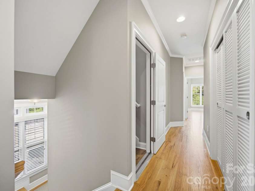 425 Spring Street, Davidson, NC 28036.  MLS# CAR4392088, YatesRealty ID 38721. 