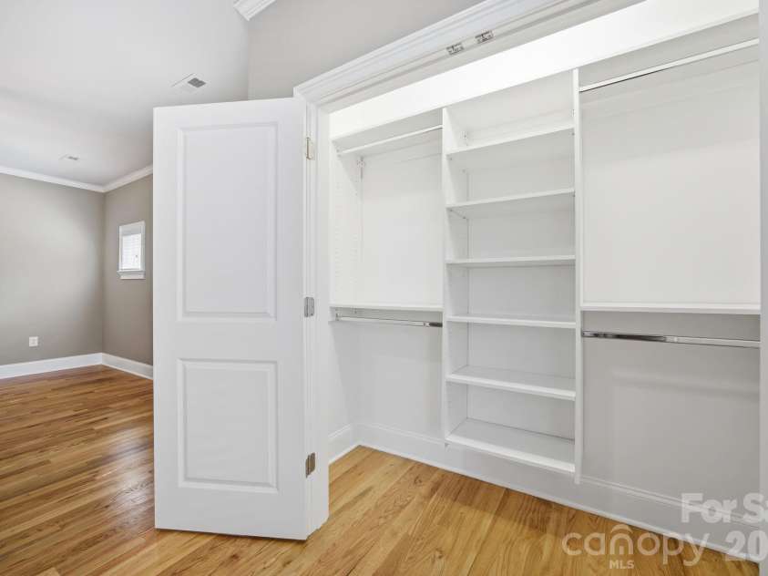 425 Spring Street, Davidson, NC 28036.  MLS# CAR4392088, YatesRealty ID 38721. 