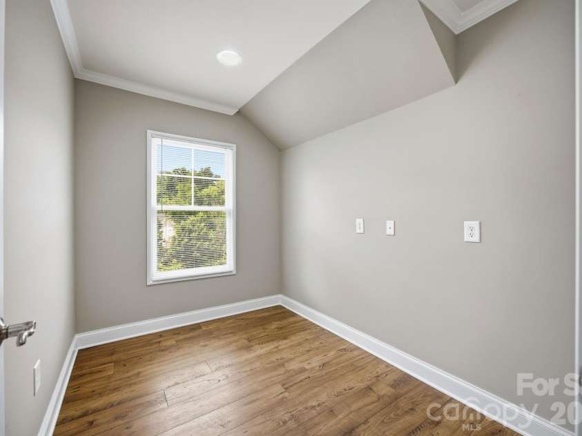 425 Spring Street, Davidson, NC 28036.  MLS# CAR4392088, YatesRealty ID 38721. 
