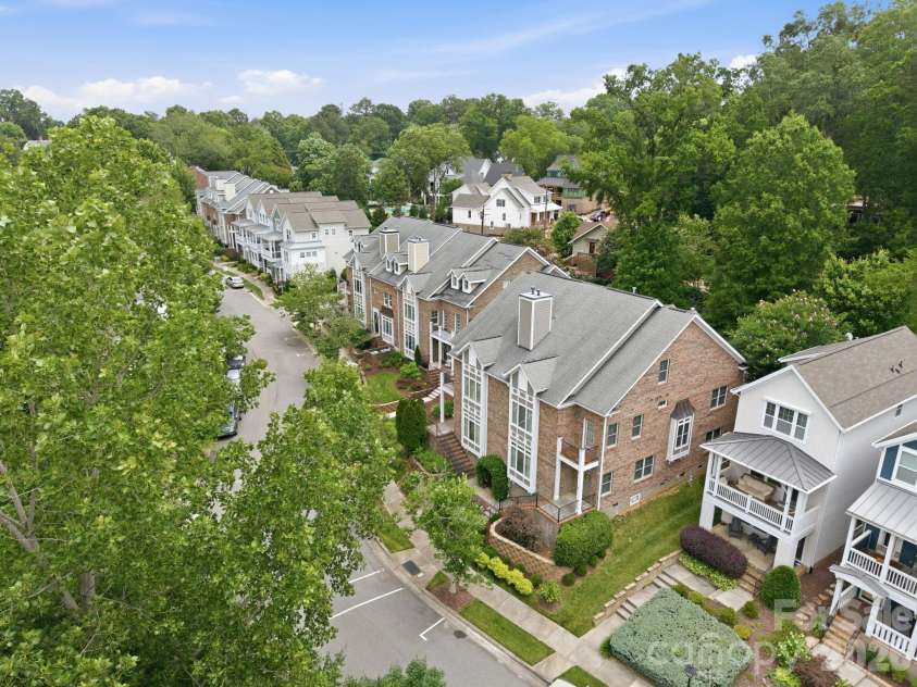 425 Spring Street, Davidson, NC 28036.  MLS# CAR4392088, YatesRealty ID 38721. 