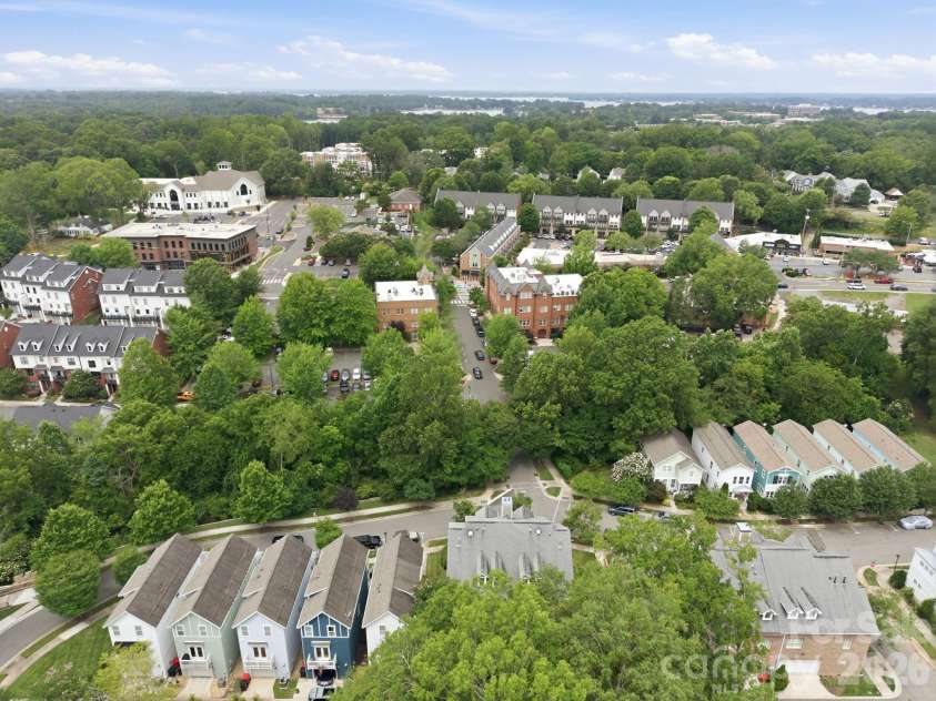 425 Spring Street, Davidson, NC 28036.  MLS# CAR4392088, YatesRealty ID 38721. 