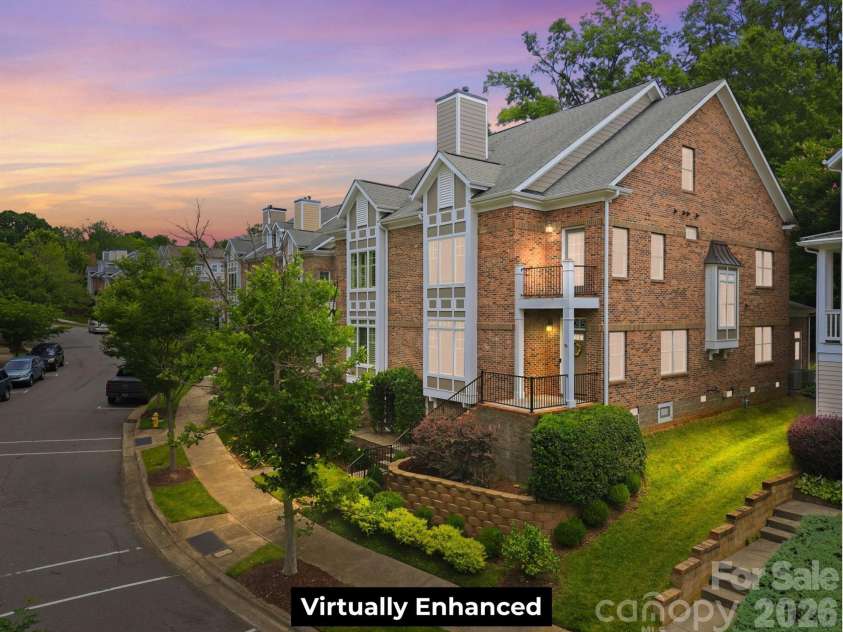 425 Spring Street, Davidson, NC 28036.  MLS# CAR4392088, YatesRealty ID 38721. 