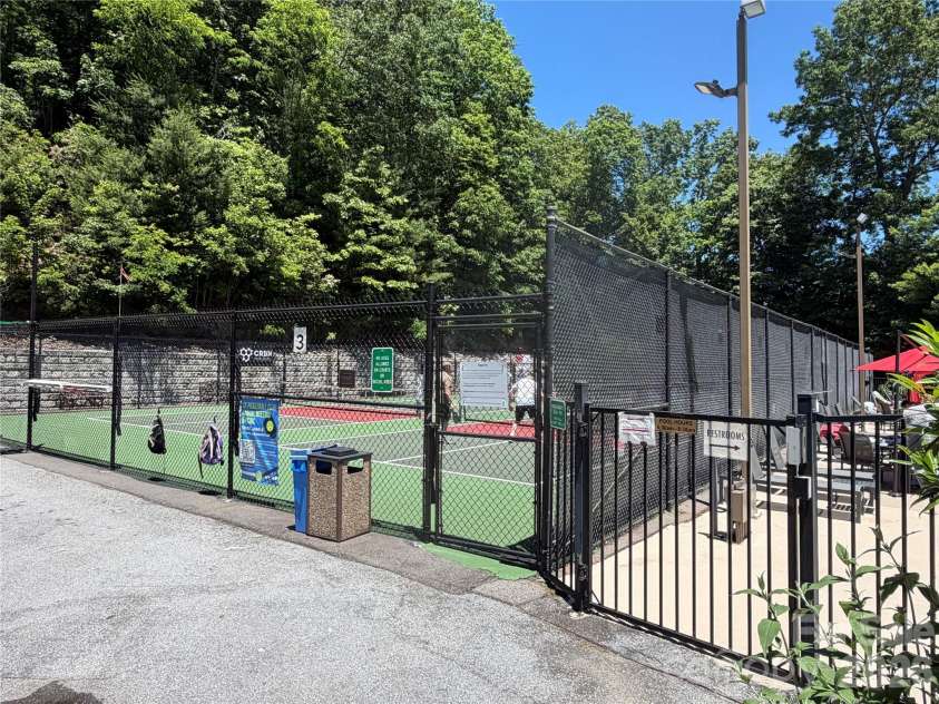 558 Middle Connestee Trail, Brevard, NC 28712.  MLS# CAR4391380, YatesRealty ID 38722. Tennis/Pickeball Court