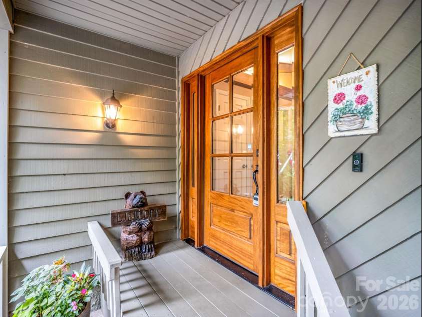 558 Middle Connestee Trail, Brevard, NC 28712.  MLS# CAR4391380, YatesRealty ID 38722. Welcoming Entrance