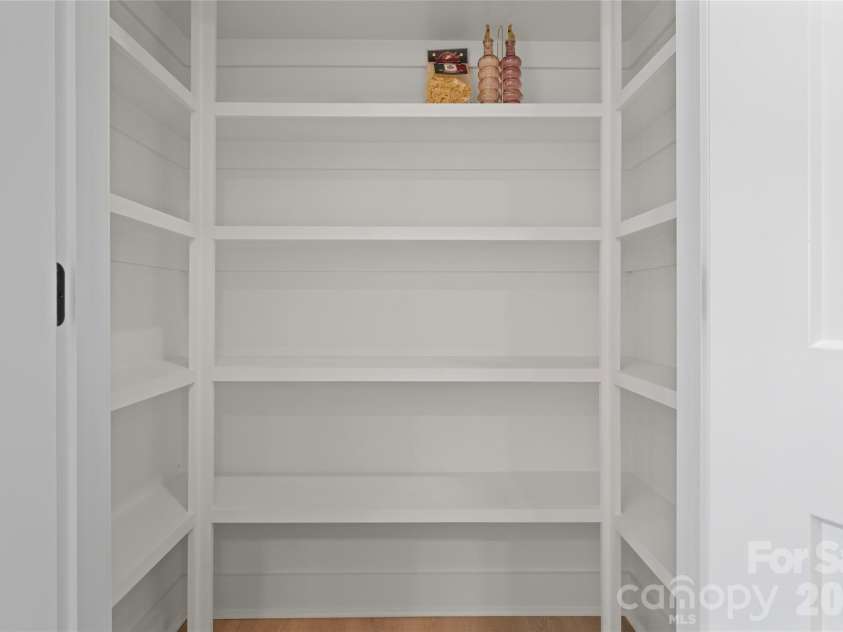 508 Mystic Park Alley, Huntersville, NC 28078.  MLS# CAR4352831, YatesRealty ID 38724. High-quality finishes for the pantry