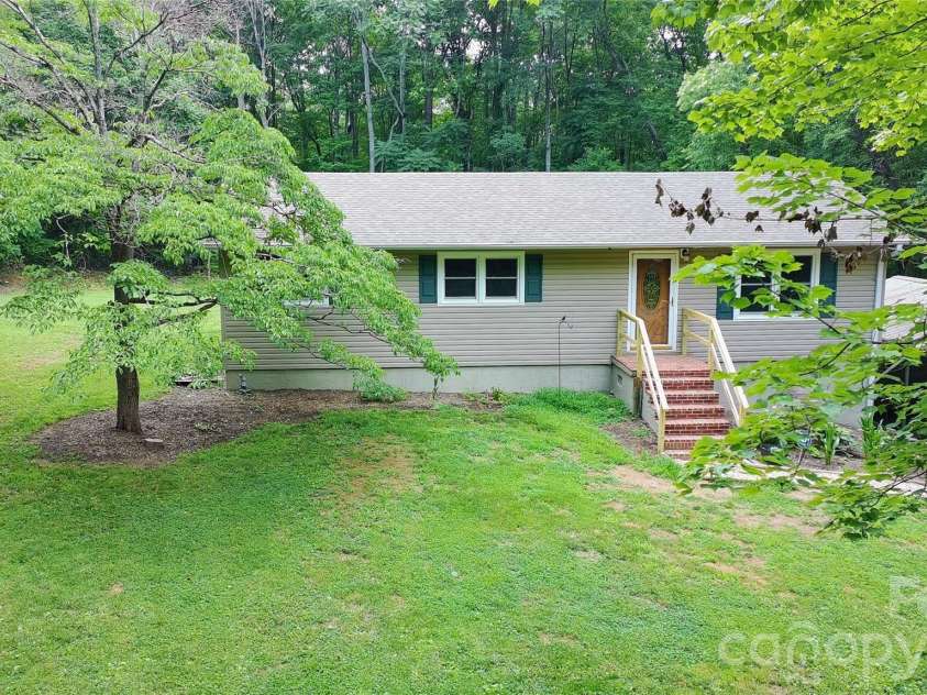 152 Blue Ridge Road, State Road, NC 28676.  MLS# CAR4397721, YatesRealty ID 38728. 