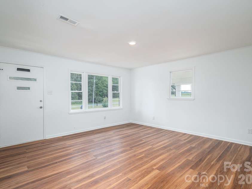 3331 Hog Hill Road, Vale, NC 28168.  MLS# CAR4401712, YatesRealty ID 38729. 
