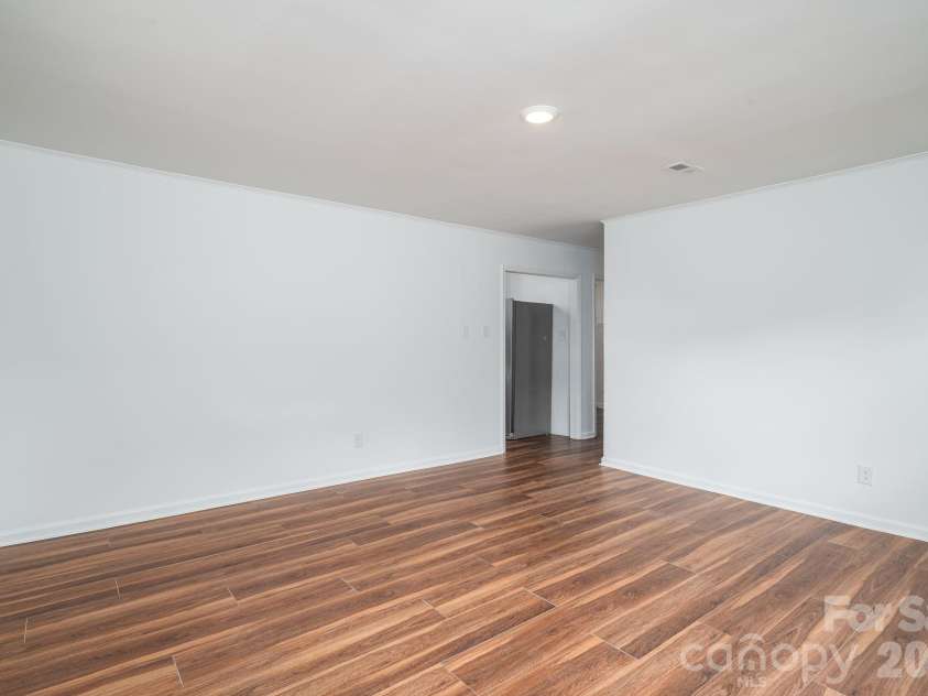 3331 Hog Hill Road, Vale, NC 28168.  MLS# CAR4401712, YatesRealty ID 38729. 