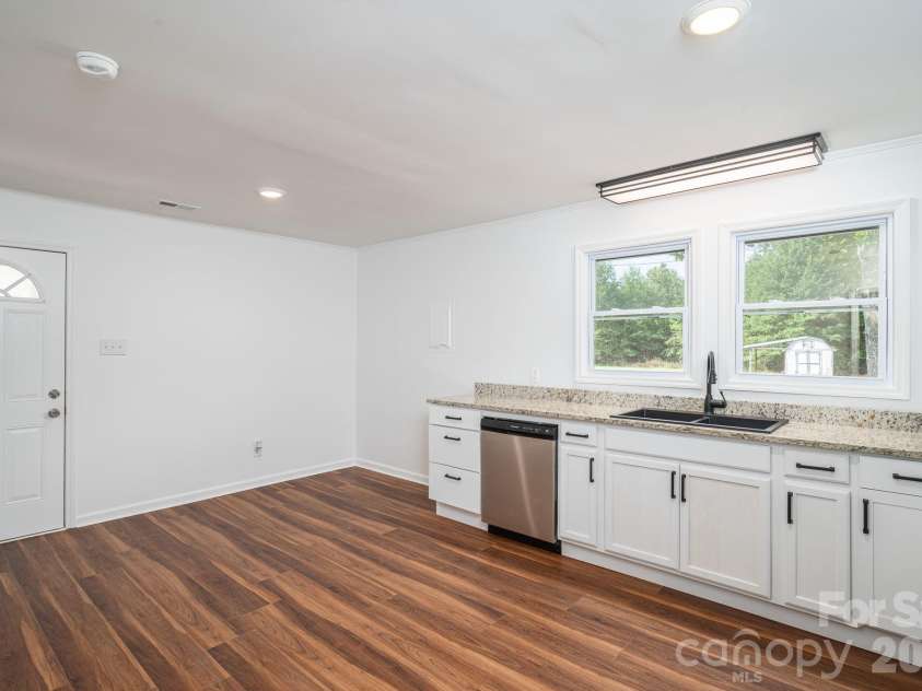 3331 Hog Hill Road, Vale, NC 28168.  MLS# CAR4401712, YatesRealty ID 38729. 