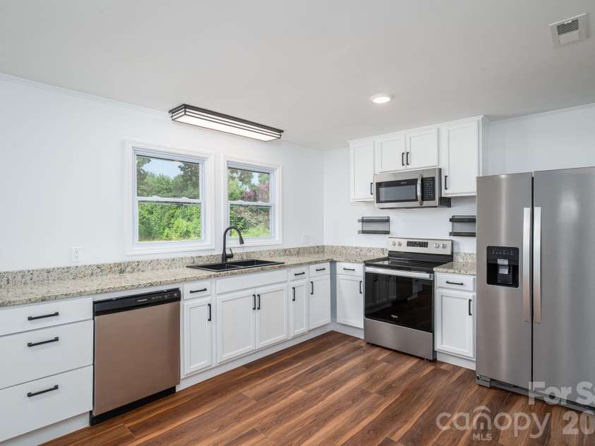 3331 Hog Hill Road, Vale, NC 28168.  MLS# CAR4401712, YatesRealty ID 38729. 
