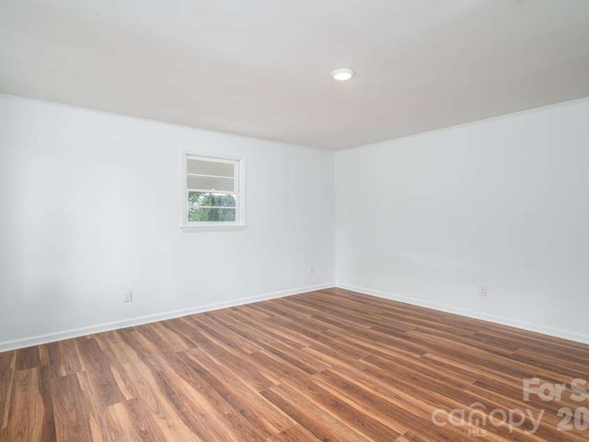 3331 Hog Hill Road, Vale, NC 28168.  MLS# CAR4401712, YatesRealty ID 38729. 