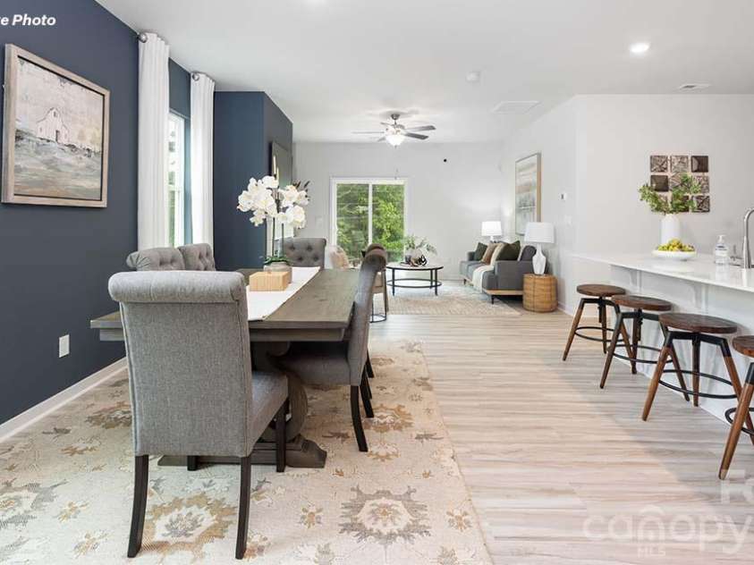 13145 Bristlehead Way, Charlotte, NC 28215.  MLS# CAR4321721, YatesRealty ID 3873. 