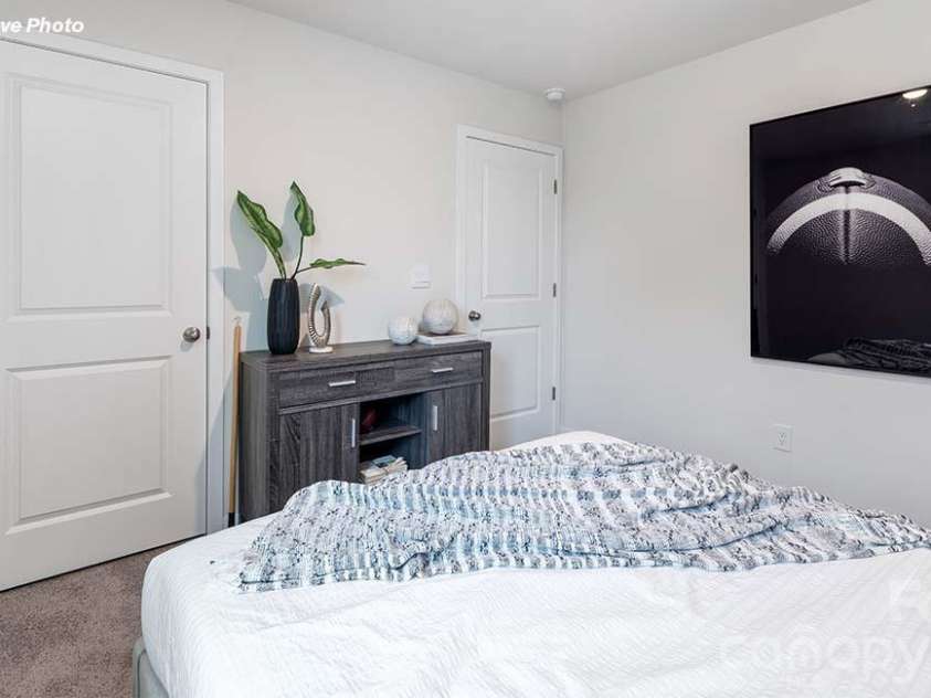 13145 Bristlehead Way, Charlotte, NC 28215.  MLS# CAR4321721, YatesRealty ID 3873. 