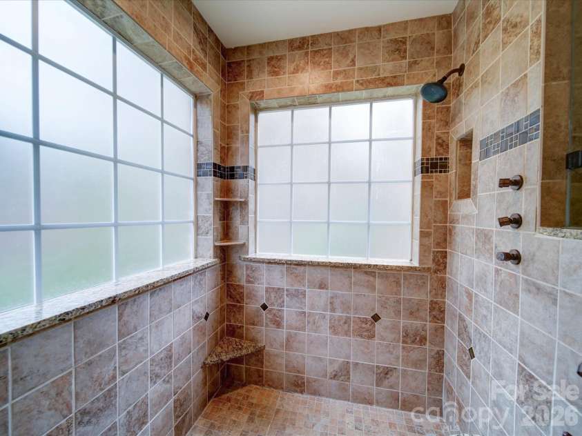 7184 Seagrass Circle, Denver, NC 28037.  MLS# CAR4352991, YatesRealty ID 3873. 