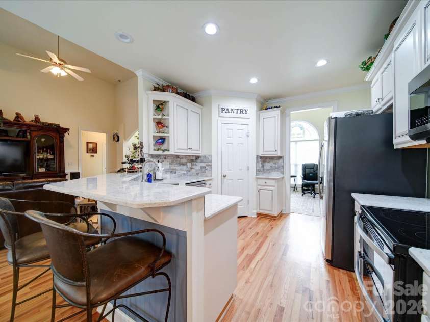 7184 Seagrass Circle, Denver, NC 28037.  MLS# CAR4352991, YatesRealty ID 3873. 