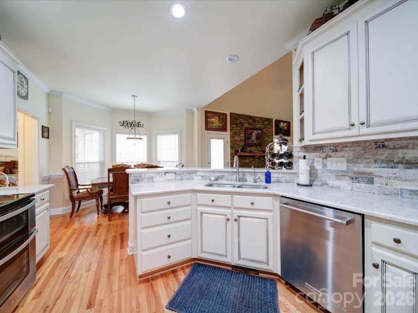 7184 Seagrass Circle, Denver, NC 28037.  MLS# CAR4352991, YatesRealty ID 3873. 
