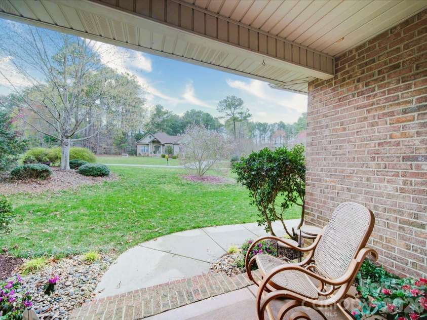 7184 Seagrass Circle, Denver, NC 28037.  MLS# CAR4352991, YatesRealty ID 3873. 