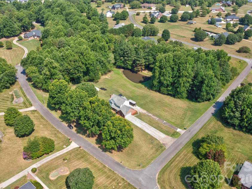 3010 Eaker Drive, Cherryville, NC 28021.  MLS# CAR4399577, YatesRealty ID 38730. 