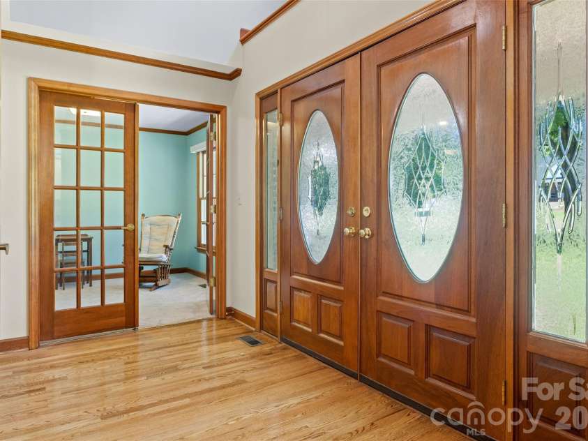 3010 Eaker Drive, Cherryville, NC 28021.  MLS# CAR4399577, YatesRealty ID 38730. 