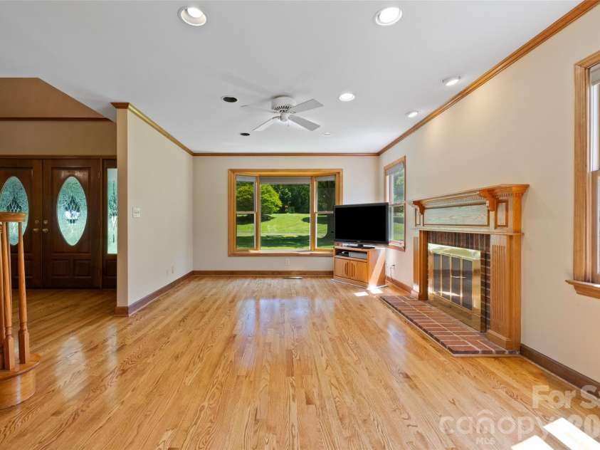 3010 Eaker Drive, Cherryville, NC 28021.  MLS# CAR4399577, YatesRealty ID 38730. 