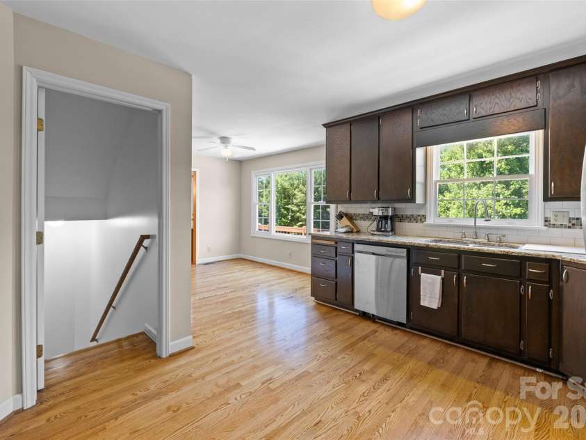 3010 Eaker Drive, Cherryville, NC 28021.  MLS# CAR4399577, YatesRealty ID 38730. 
