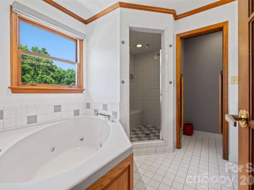 3010 Eaker Drive, Cherryville, NC 28021.  MLS# CAR4399577, YatesRealty ID 38730. 