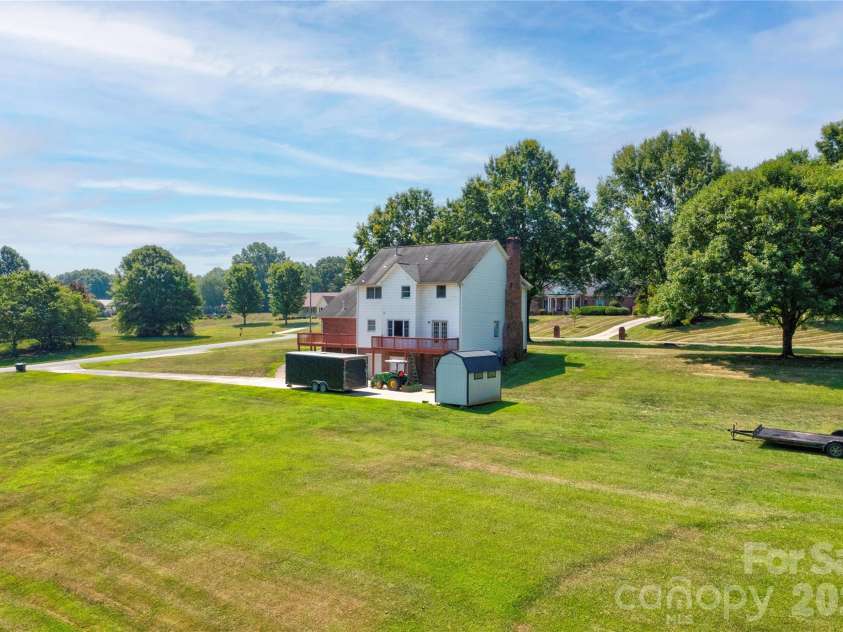 3010 Eaker Drive, Cherryville, NC 28021.  MLS# CAR4399577, YatesRealty ID 38730. 