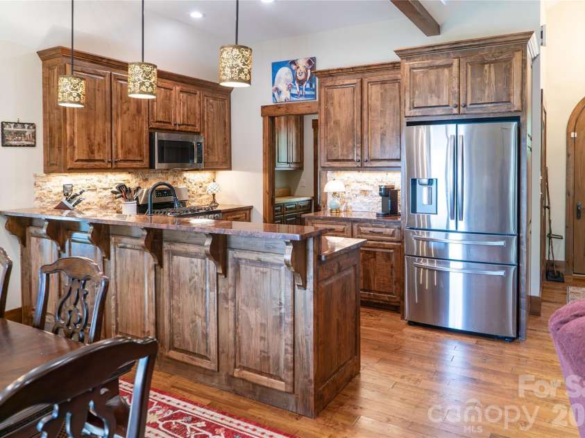 111 Lookout Point, Nebo, NC 28761.  MLS# CAR4403456, YatesRealty ID 38732. 