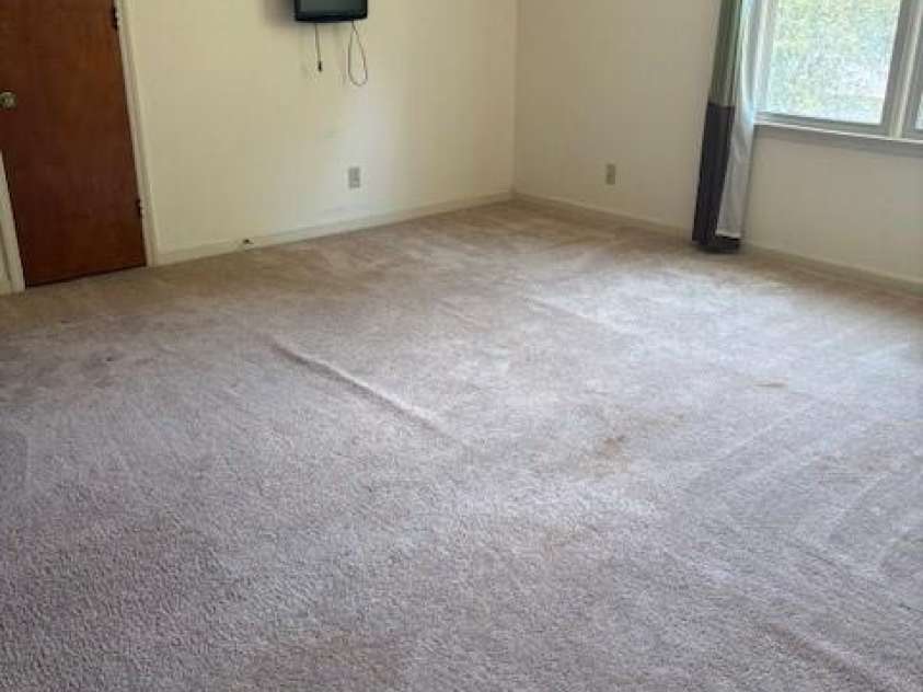 123 Valley Oaks Drive, Advance, NC 27006.  MLS# CAR4401704, YatesRealty ID 38733. 