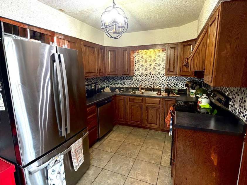 123 Valley Oaks Drive, Advance, NC 27006.  MLS# CAR4401704, YatesRealty ID 38733. 
