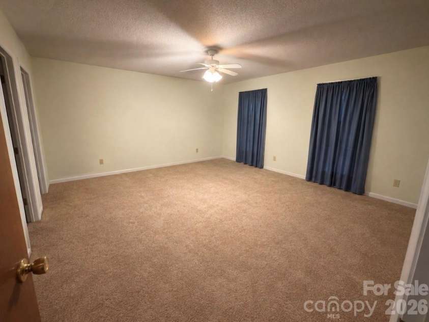 123 Valley Oaks Drive, Advance, NC 27006.  MLS# CAR4401704, YatesRealty ID 38733. 