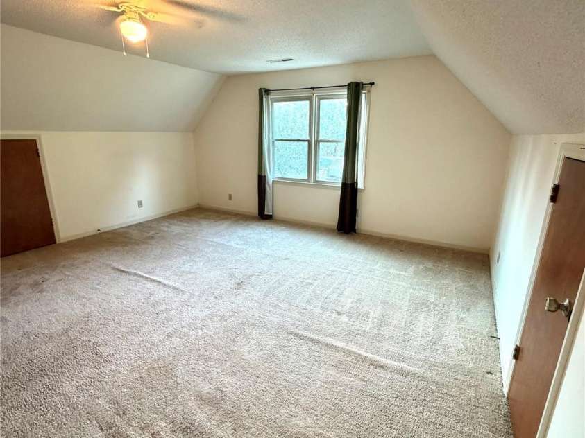 123 Valley Oaks Drive, Advance, NC 27006.  MLS# CAR4401704, YatesRealty ID 38733. 