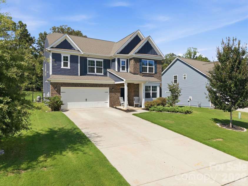 236 Tackle Box Drive, Troutman, NC 28166.  MLS# CAR4403974, YatesRealty ID 38734. 