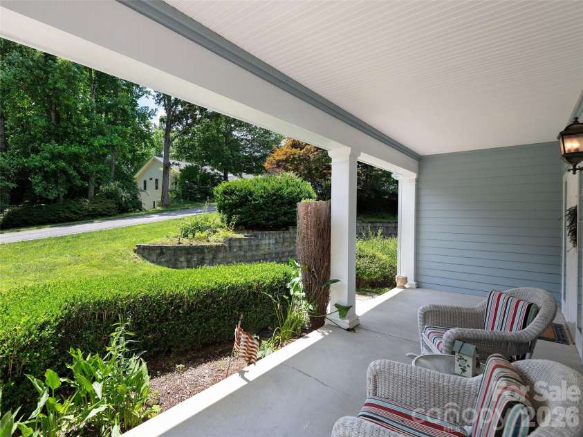 84 Red Cedar Drive, Hendersonville, NC 28792.  MLS# CAR4403937, YatesRealty ID 38735. 