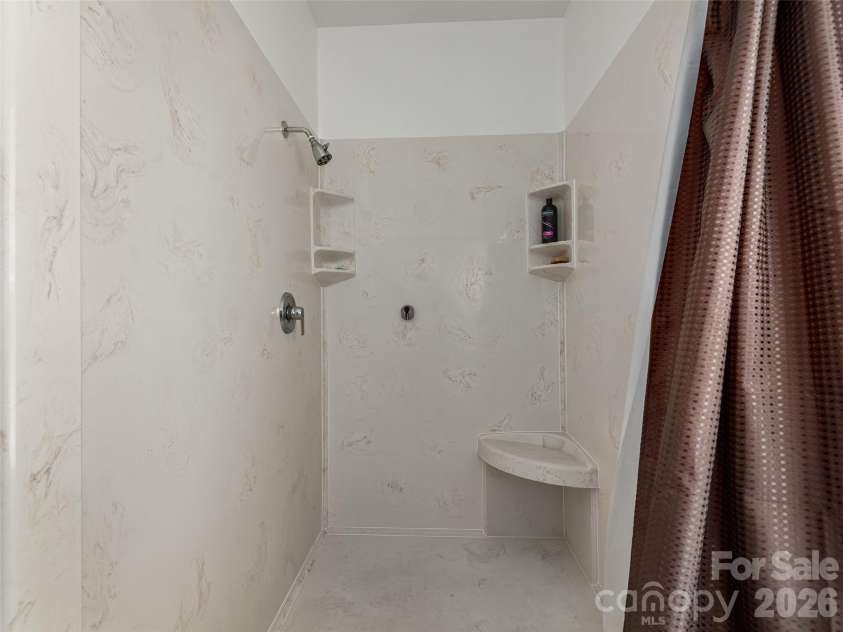 84 Red Cedar Drive, Hendersonville, NC 28792.  MLS# CAR4403937, YatesRealty ID 38735. 