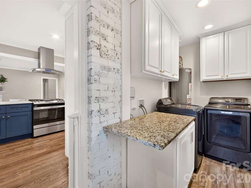 5001 Milford Road, Charlotte, NC 28210.  MLS# CAR4403484, YatesRealty ID 38737. 