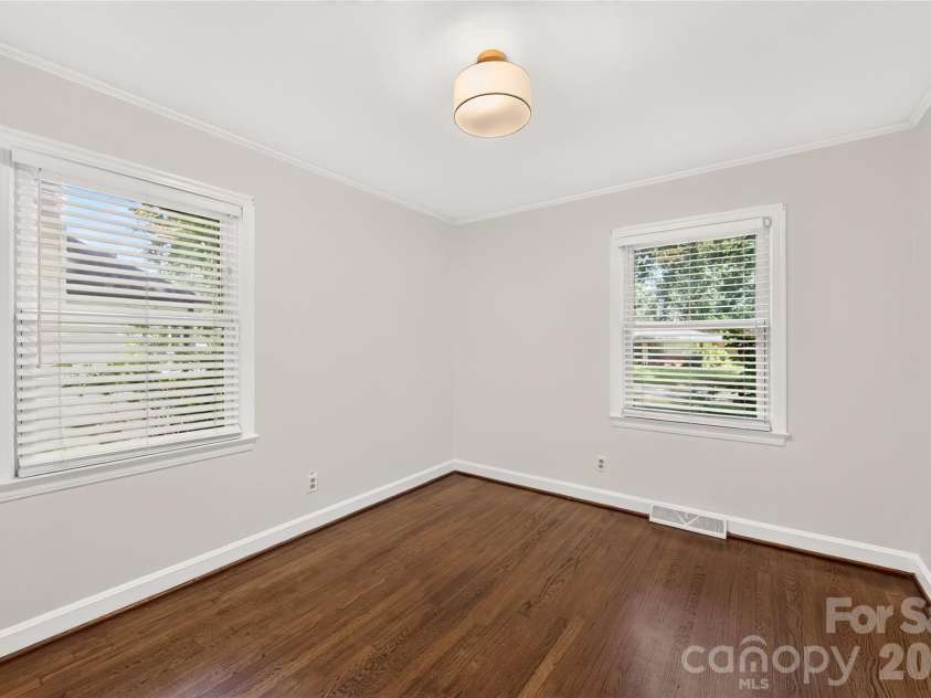 5001 Milford Road, Charlotte, NC 28210.  MLS# CAR4403484, YatesRealty ID 38737. 