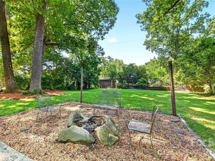 5001 Milford Road, Charlotte, NC 28210.  MLS# CAR4403484, YatesRealty ID 38737. 