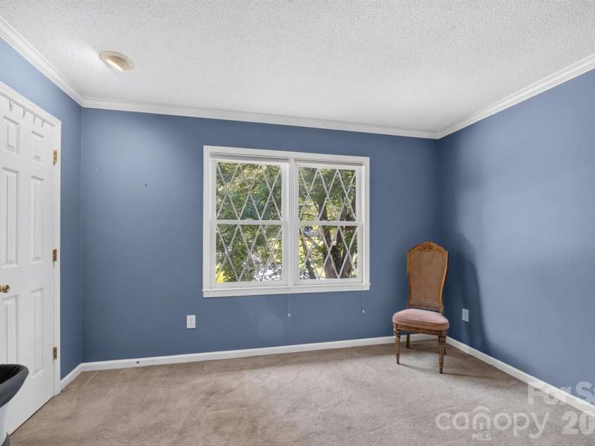 1001 Plantation Drive, Lenoir, NC 28645.  MLS# CAR4405455, YatesRealty ID 38738. 