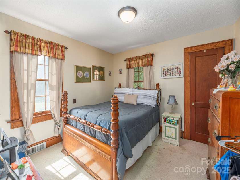 956 Iron Duff Road, Waynesville, NC 28785.  MLS# CAR4326812, YatesRealty ID 38738. 